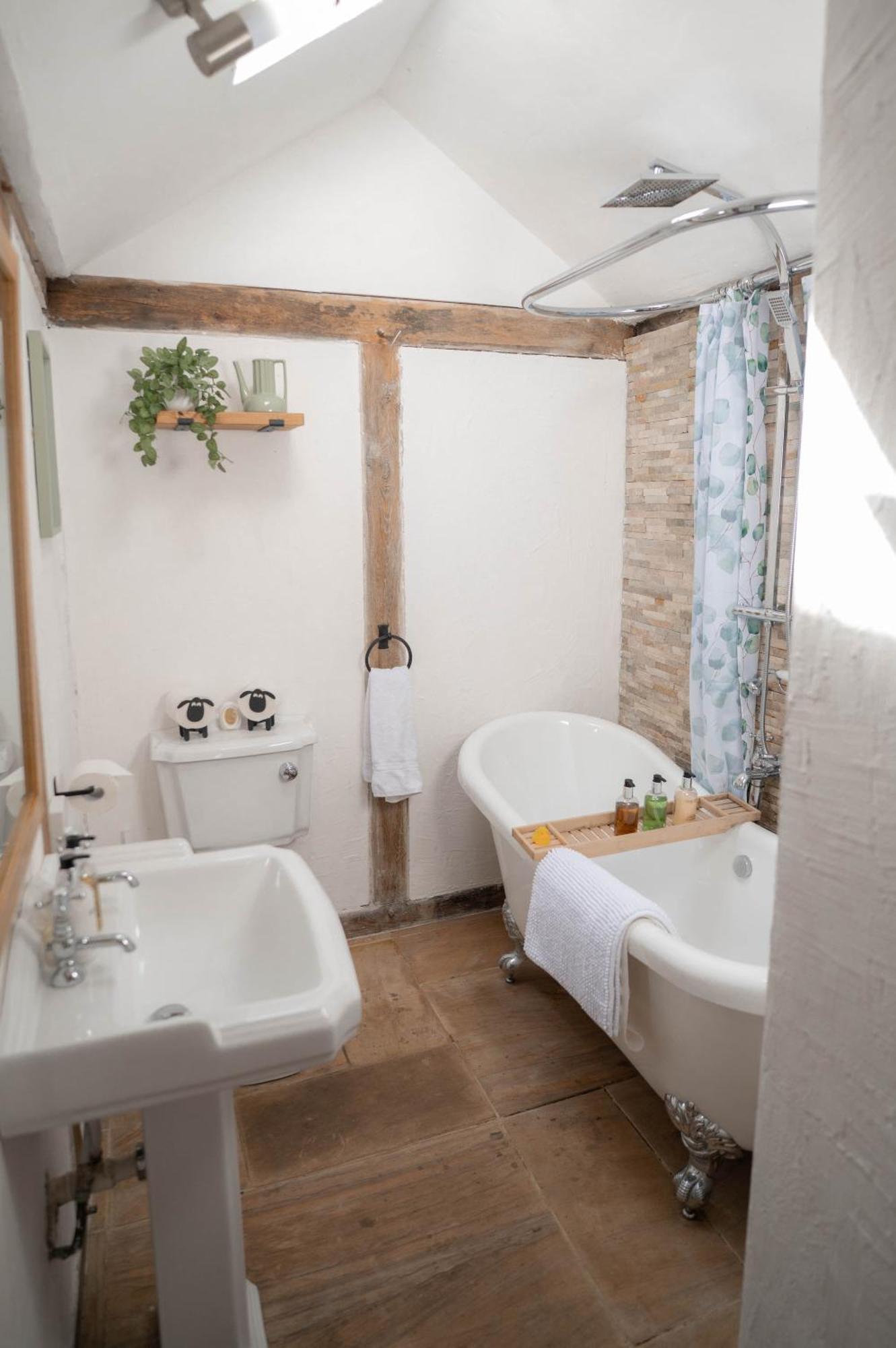 Barnacre Green Cottage - Eco-Friendly Cosy Cottage Moreton  Bagian luar foto
